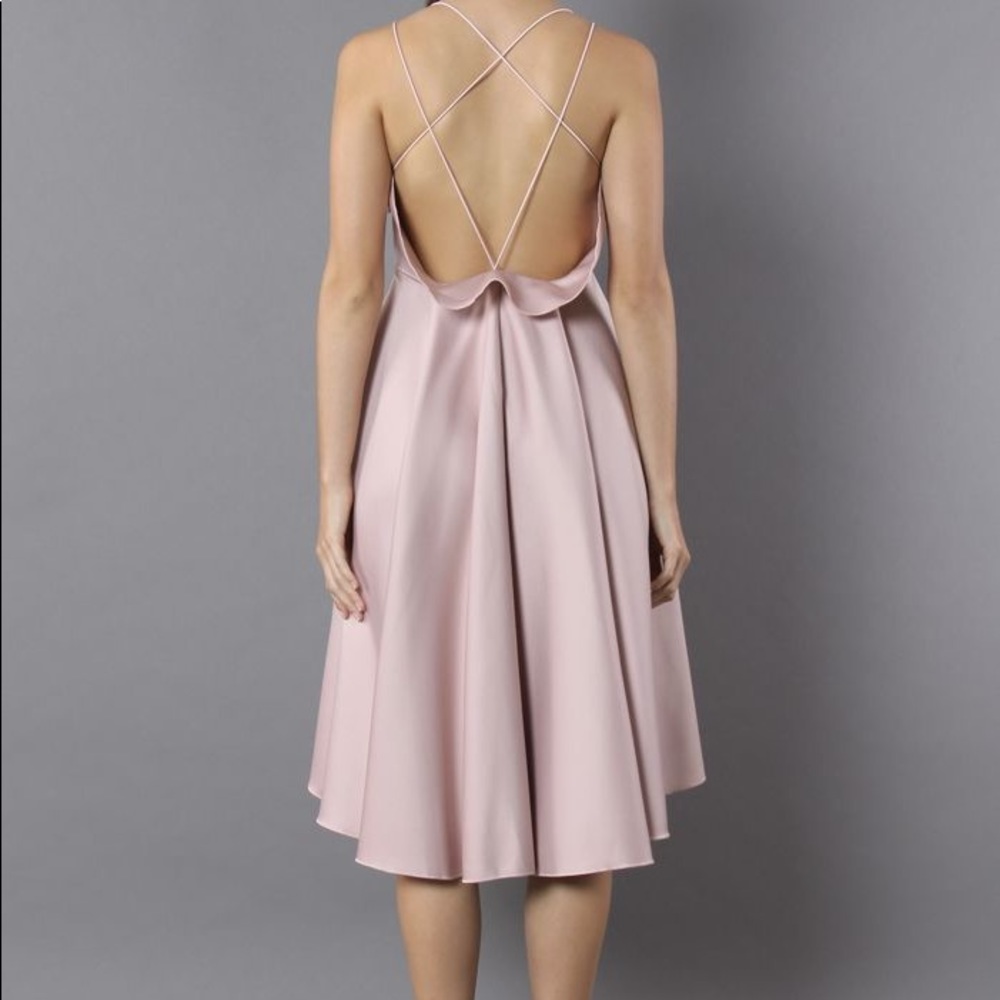 Backless dress with cross strap detail - Size S